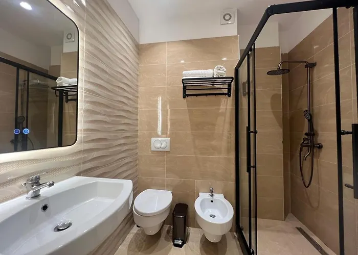 Lux Apartamento Tirana