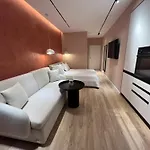 Lux * Tirana