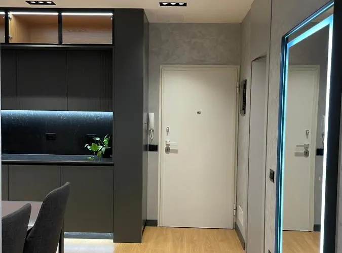 Apartament Lux *