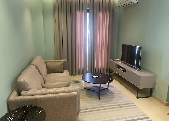 Lux Tirana